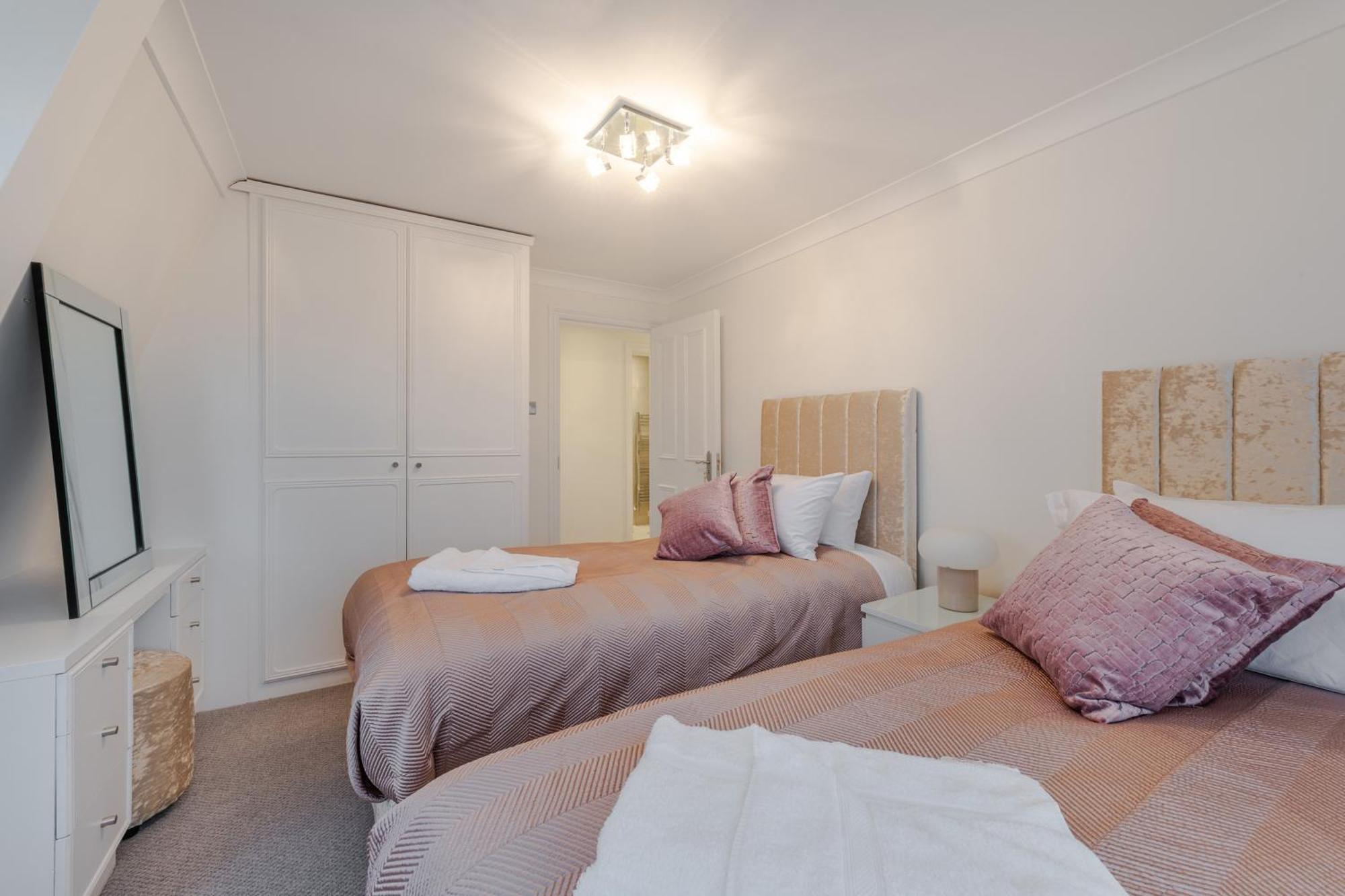 City Chic 3 Bedroom 2 Bathroom Luxury Living 7Hs 런던 외부 사진